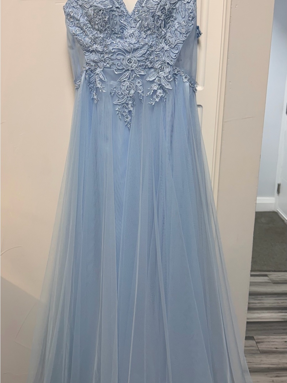 Pale Blue Lace Appliqué Tulle Prom Gown